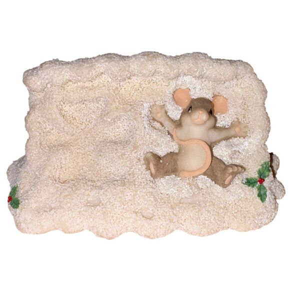 Charming Tails Silvestri Maxine Mouse Making Snow Angels Fitz & Floyd Winter - Picture 1 of 9